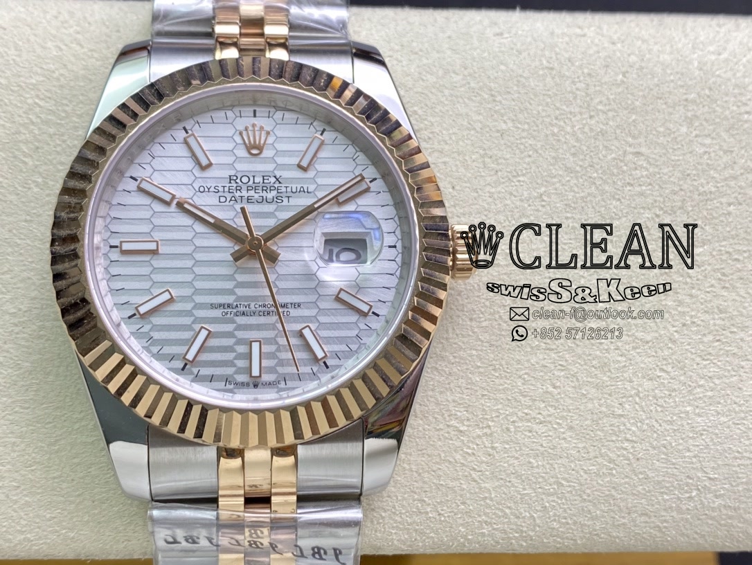 5be38ace518abf83c7e444d18597c106 ROLEX DATEJUST WHITE DIAL 41MM - Image 1