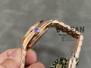 ROLEX LADY-DATEJUST GOLD DIAL 31MM - Image 7