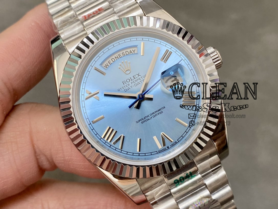 dc96b32c87e6c66d6e3aa8aa7fbfa7fb ROLEX DAY-DATE BLUE DIAL 40MM - Image 1